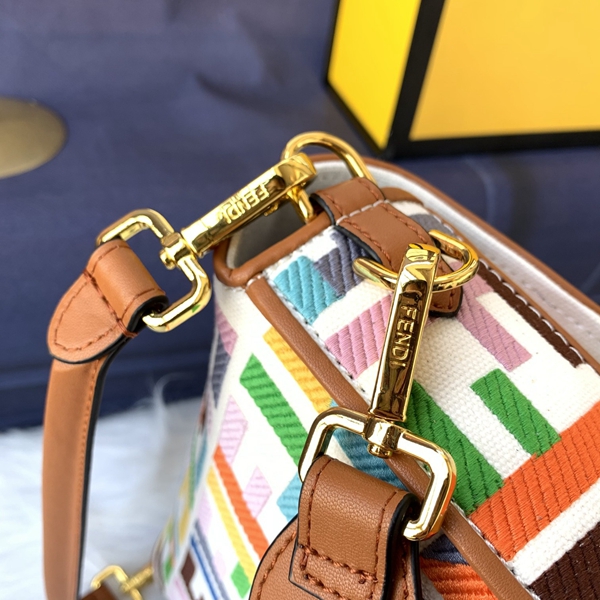 スーパーコピーブランドバッグ内部構造